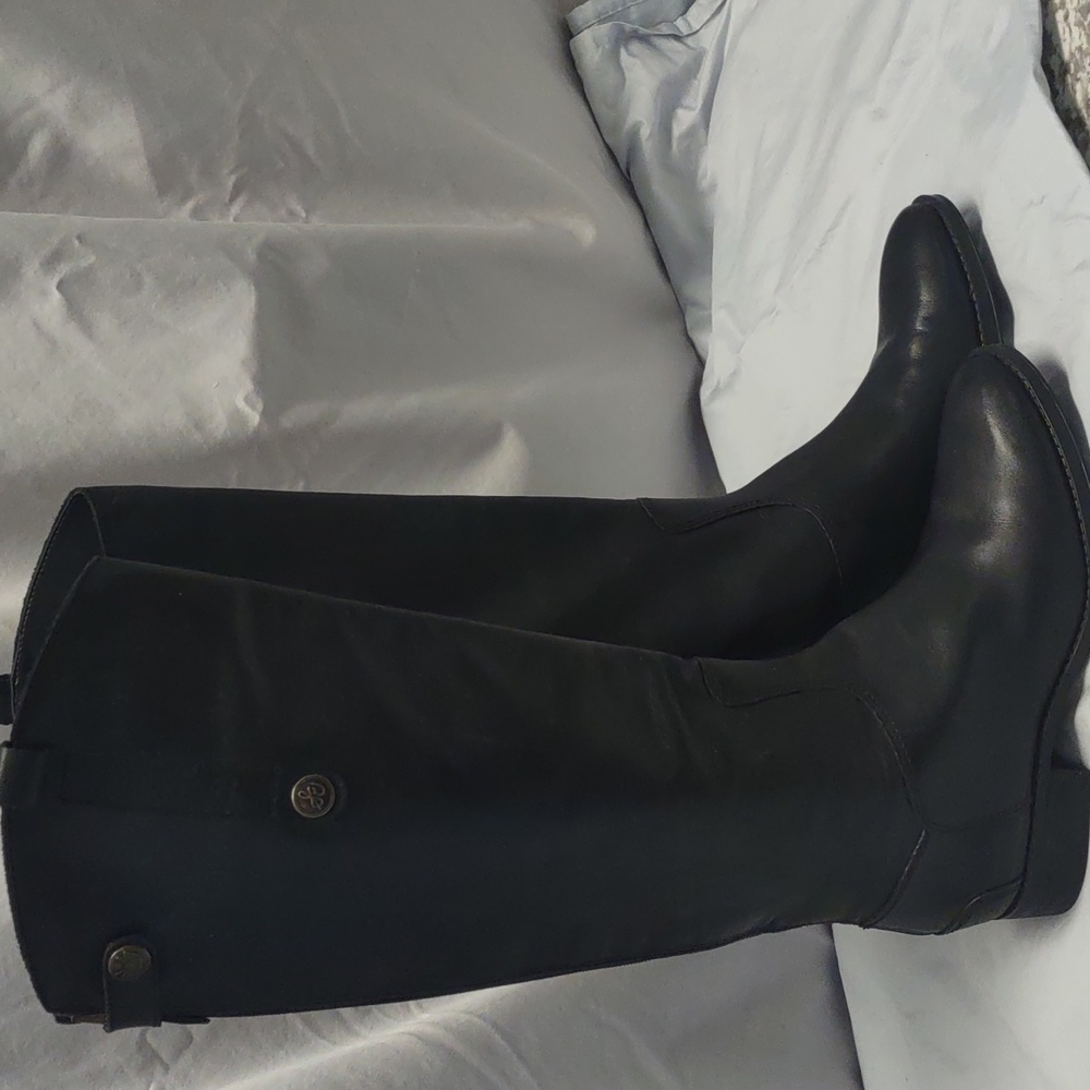 Sam Edelman tall, 100% leather, black, zip up "Penny" boots Size 6.5 Medium